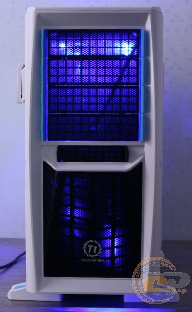 Thermaltake Chaser A41 Snow edition