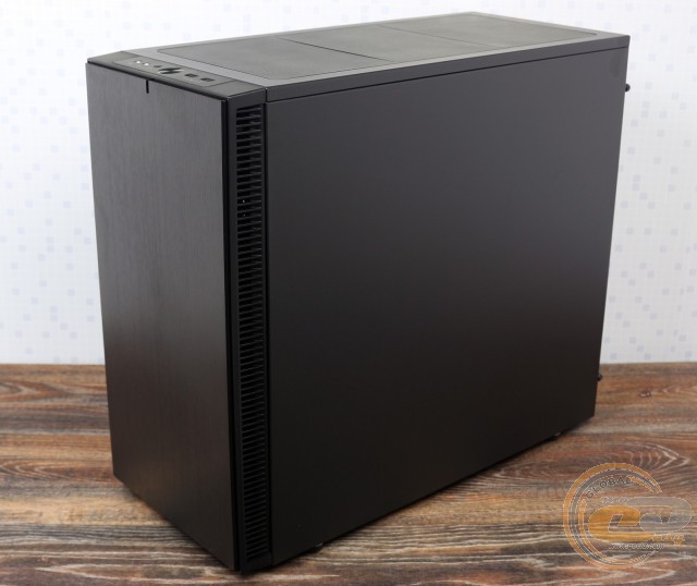 Fractal Design Define S Window