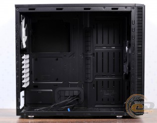 Fractal Design Define S Window