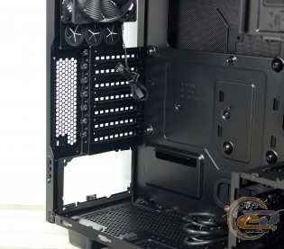 be quiet! SILENT BASE 600