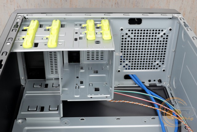 CHIEFTEC Mesh CT-03B-OP