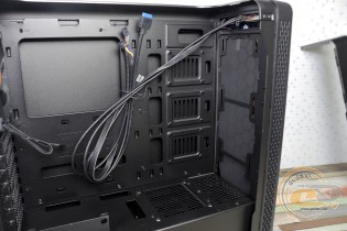 Thermaltake View 27