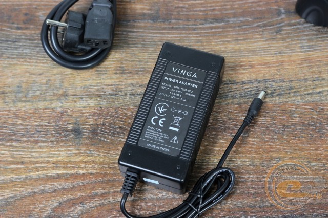 Vinga CS404B