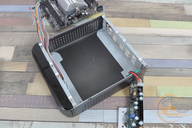 Vinga CS404B