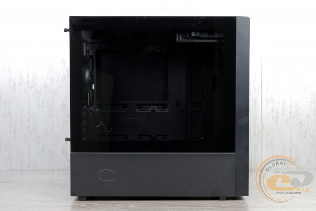 Cooler Master MasterBox NR400