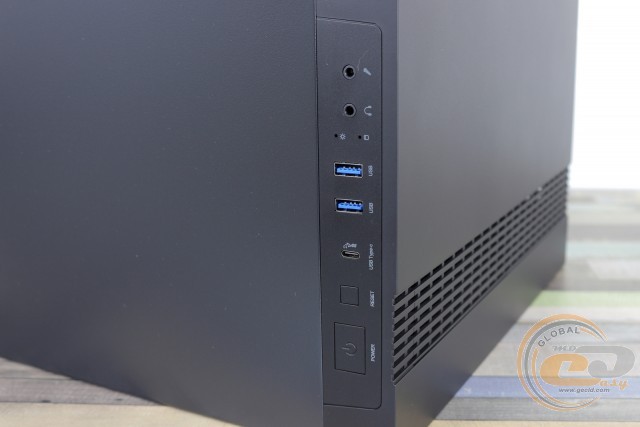 CHIEFTEC UNI UK-02B-OP