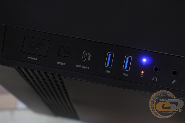 CHIEFTEC UNI UK-02B-OP