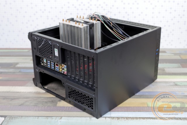 CHIEFTEC UNI UK-02B-OP