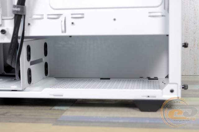 be quiet! Pure Base 500 Window White