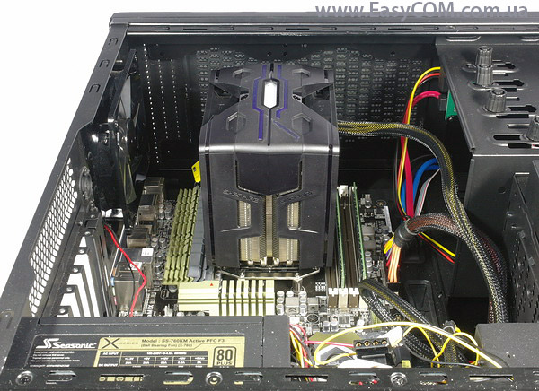 SAPPHIRE VAPOR-X UNIVERSAL CPU COOLER