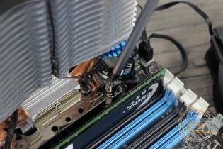 GIGABYTE AORUS ATC700