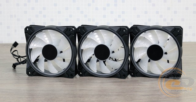 Deepcool CF120 PLUS