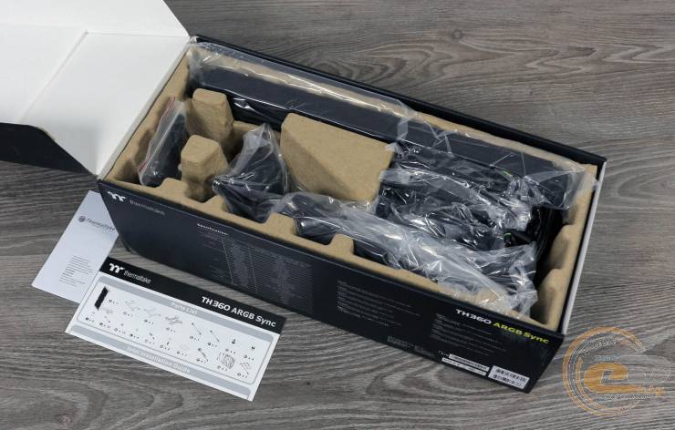 Thermaltake TH360 ARGB Sync