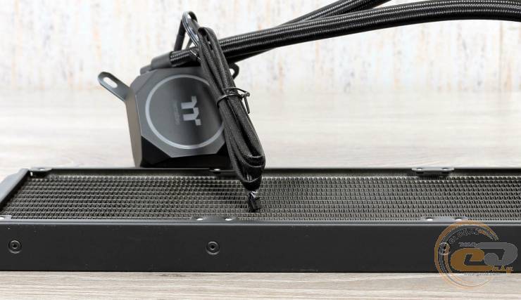 Thermaltake TH360 ARGB Sync