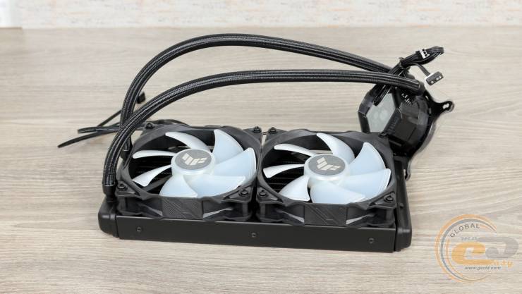 ASUS TUF Gaming LC 240 ARGB