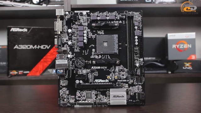 AMD Ryzen 3 2200G