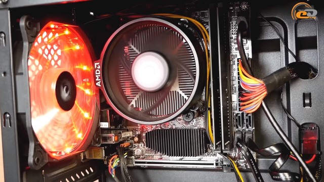 AMD Ryzen 3 2200G