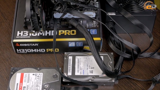 Core i3-8100 RTX 2060 SUPER