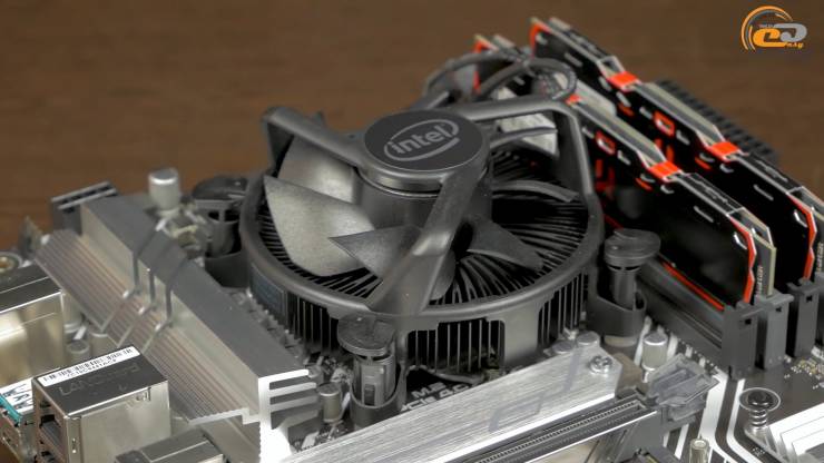 Core i3-10105F