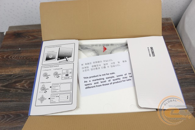 Samsung U28E590D