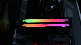 Kingston_Fury-DDR4-LED