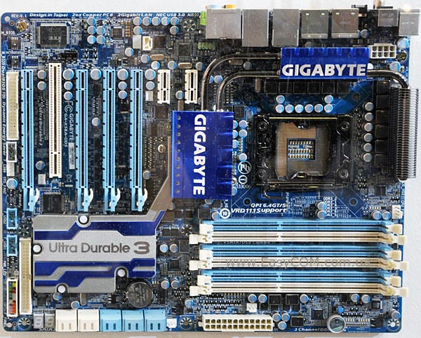 GIGABYTE GA-X58A-UD5