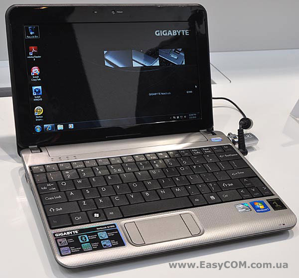 GIGABYTE Q1000C