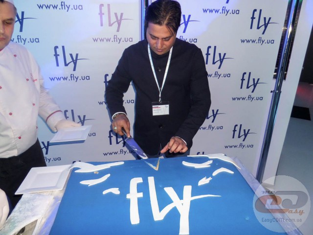 Fly Tornado Slim