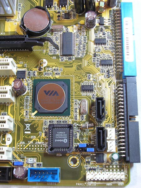 роз’єми материнської плати ASUS M2V