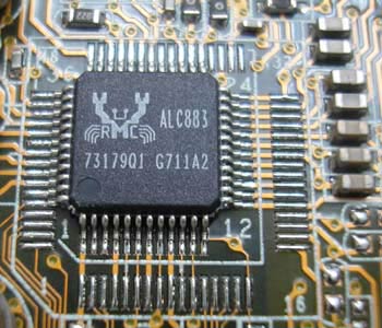 восьмиканальний кодек Realtek ALC 883