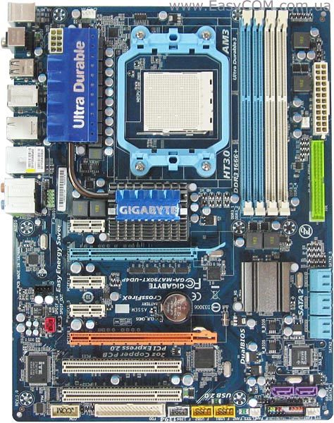 GIGABYTE GA-MA790XT-UD4P