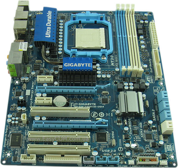 GIGABYTE GA-790XTA-UD4