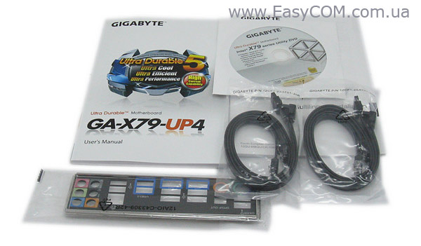 GIGABYTE GA-X79-UP4 packaging arrangement 
