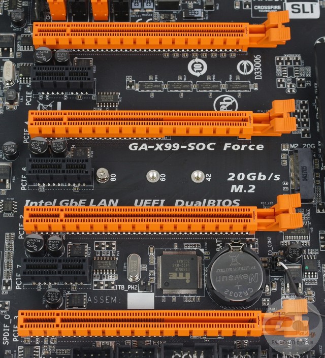 GIGABYTE GA-X99-SOC Force