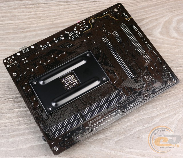 GIGABYTE GA-F2A68HM-S1