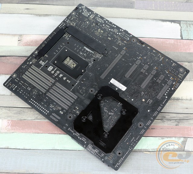 ASUS MAXIMUS VIII EXTREME