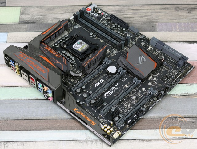 ASUS ROG MAXIMUS VIII EXTREME/ASSEMBLY