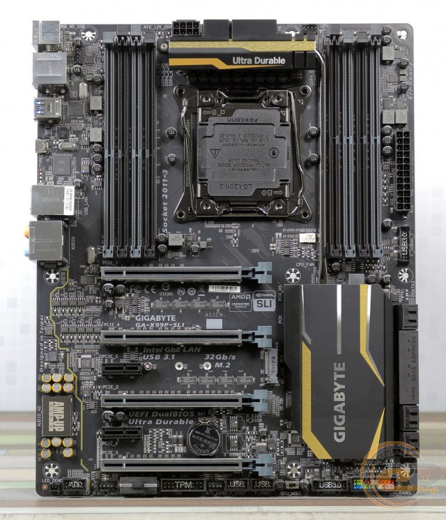 GIGABYTE GA-X99P-SLI