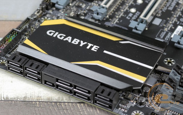 GIGABYTE GA-X99P-SLI