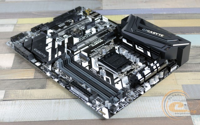 GIGABYTE Z370XP SLI