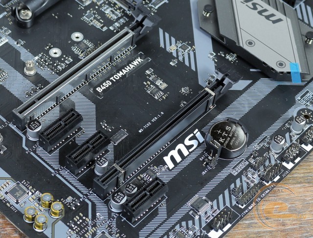 MSI B450 TOMAHAWK