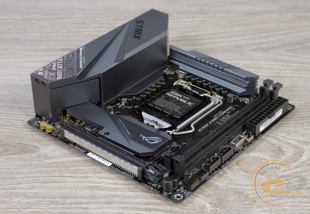 ASUS ROG STRIX Z390-I GAMING