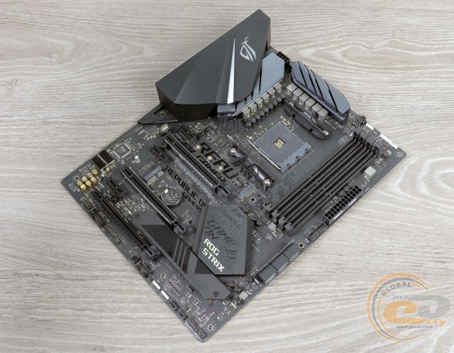 ASUS ROG STRIX B450-E GAMING