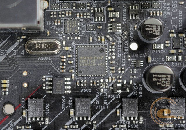 ASRock B365 Phantom Gaming 4