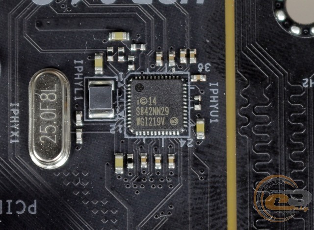 ASRock B365 Phantom Gaming 4