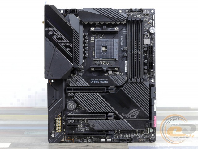 ASUS ROG CROSSHAIR VIII DARK HERO