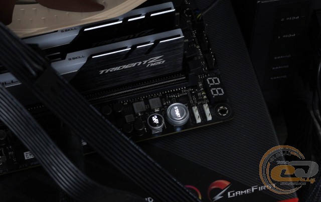 ASUS ROG MAXIMUS XIII HERO