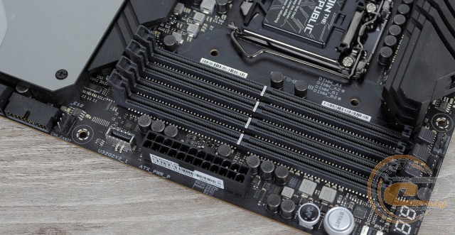 ASUS ROG MAXIMUS XIII HERO