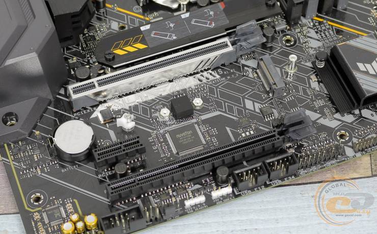 ASUS TUF GAMING B560M-PLUS