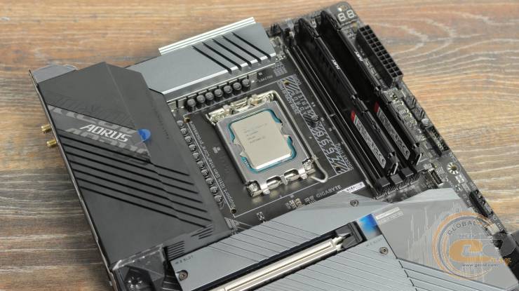 GIGABYTE Z690 AORUS PRO